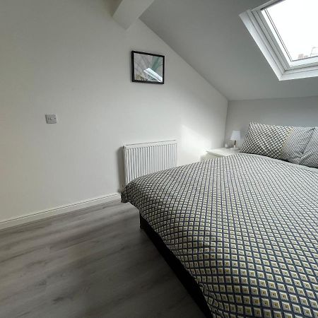 Ryan Air I Bnb - Lfc Apartments 리버풀 외부 사진
