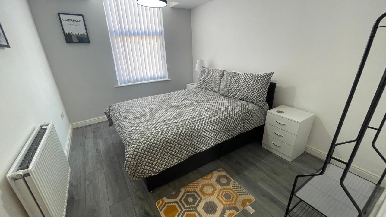 Ryan Air I Bnb - Lfc Apartments 리버풀 외부 사진
